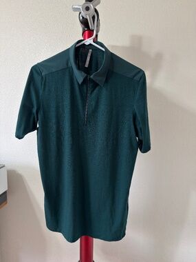 Arc’teryx Veilance Men’s Frame Polo Shirt SS MERINO. Small. Green. Used.